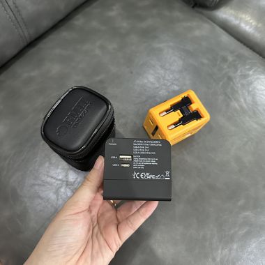 BỘ SẠC DU LỊCH ĐA NĂNG 2 CỔNG USB