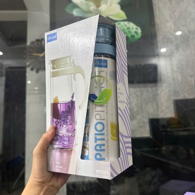 BÌNH NHỰA CÓ QUAI DUNG TÍCH LỚN IN LOGO THEO YÊU CẦU