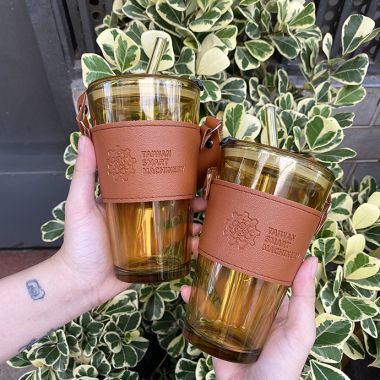 LY THỦY TINH BỌC DA 420ML IN LOGO