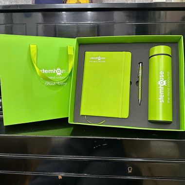 BỘ QUÀ TẶNG SỔ TAY - BÚT - BÌNH GIỮ NHIỆT IN LOGO CHO DOANH NGHIỆP