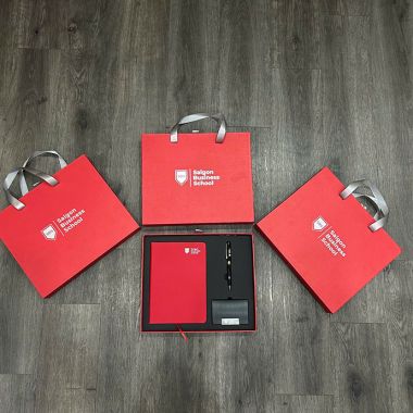 BỘ QUÀ TẶNG DOANH NGHIỆP IN LOGO - SỔ TAY, BÚT KÝ, HỘP NAMECARD