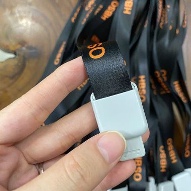 DÂY ĐEO THẺ CHẤT LƯỢNG - DÂY ĐEO THẺ SATIN IN LOGO