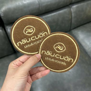 LÓT LY VẢI NỈ THÊU LOGO