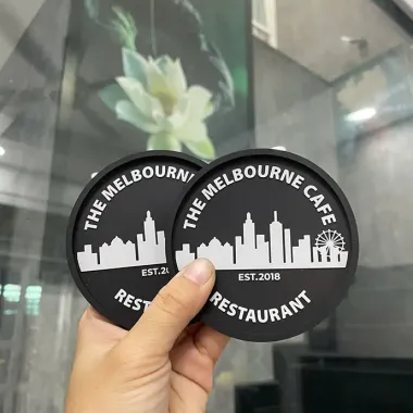 LÓT LY CAO SU IN LOGO - LÓT LY CHỐNG TRƯỢT GIÁ XƯỞNG