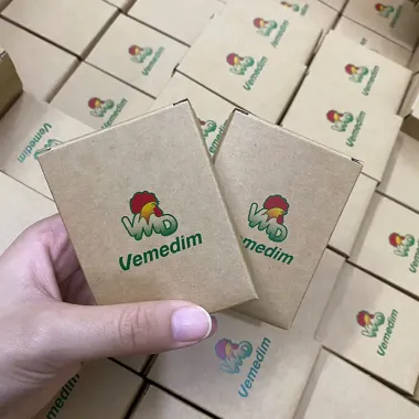GIÁ ĐỠ ĐIỆN THOẠI BẰNG GỖ IN LOGO THEO YÊU CẦU - QUÀ TẶNG DOANH NGHIỆP GIÁ