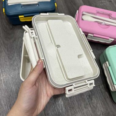HỘP ĐỰNG CƠM LÚA MẠCH 3 NGĂN GỒM MUỖNG ĐŨA