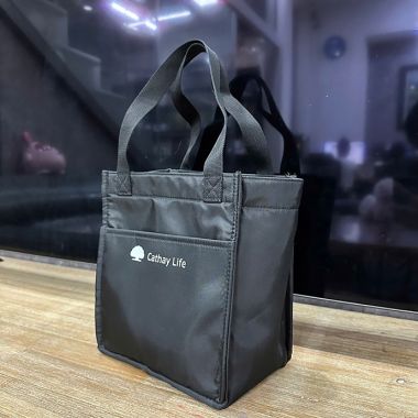 BỘ HỘP ĐỰNG CƠM THỦY TINH KÈM TÚI GIỮ NHIỆT IN LOGO – QUÀ TẶNG THIẾT THỰC, Ý NGHĨA