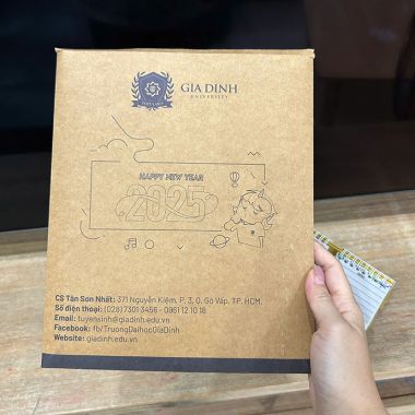 LỊCH ĐỂ BÀN 2026 - QUÀ TẶNG ĐẦU NĂM GIÁ TỐT