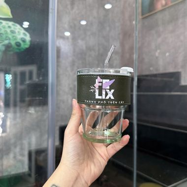 LY THỦY TINH BỌC DA IN LOGO - QUÀ TẶNG TINH TẾ