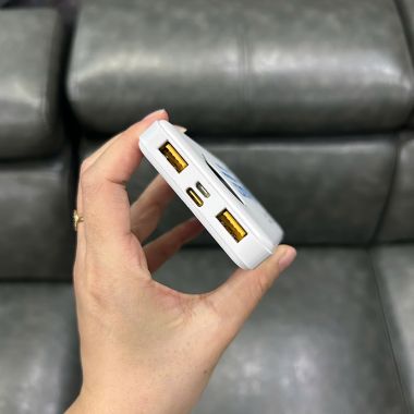 PIN SẠC DỰ PHÒNG IN LOGO - QUÀ TẶNG CÔNG NGHỆ CHO DOANH NGHIỆP