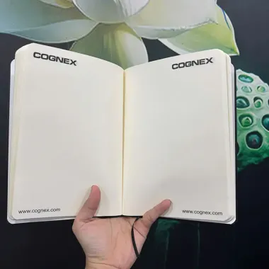 SỔ BÌA DA IN LOGO – QUÀ TẶNG DOANH NGHIỆP CAO CẤP, TỐI ƯU NHẬN DIỆN THƯƠNG HIỆU