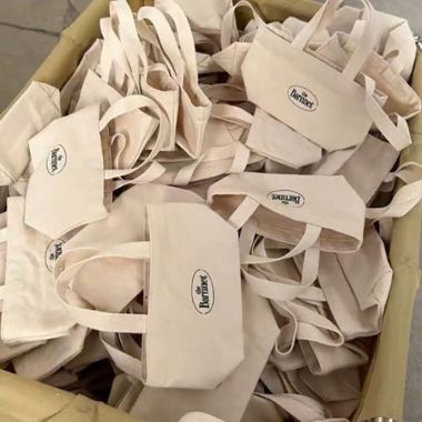 TÚI CANVAS MINI IN LOGO - TÚI TOTE VẢI BỐ NHỎ GỌN