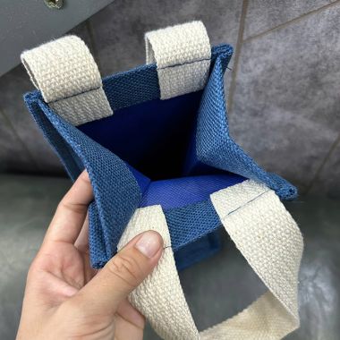 TÚI ĐỰNG BÌNH NƯỚC VẢI BỐ IN LOGO - QUÀ TẶNG DOANH NGHIỆP Ý NGHĨA