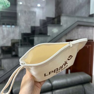 TÚI VẢI CANVAS ĐỰNG MỸ PHẨM IN LOGO LPBANK
