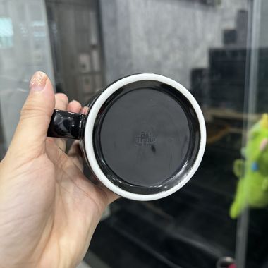 CA SỨ TRỤ BÁT TRÀNG MÀU ĐEN IN LOGO GIÁ RẺ