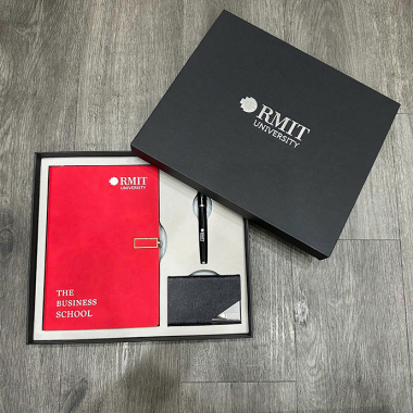 QUÀ TẶNG TRƯỜNG HỌC RMIT - IN LOGO THEO YÊU CẦU