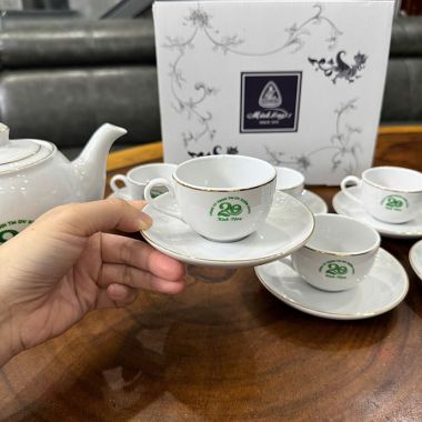 BỘ TRÀ 0.5L CAMELLIA CHỈ VÀNG MINH LONG – IN LOGO DOANH NGHIỆP CAO CẤP