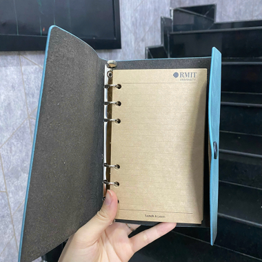 SỔ TAY A6 BÌA DA IN LOGO RMIT - SỔ TAY IN LOGO THEO YÊU CẦU