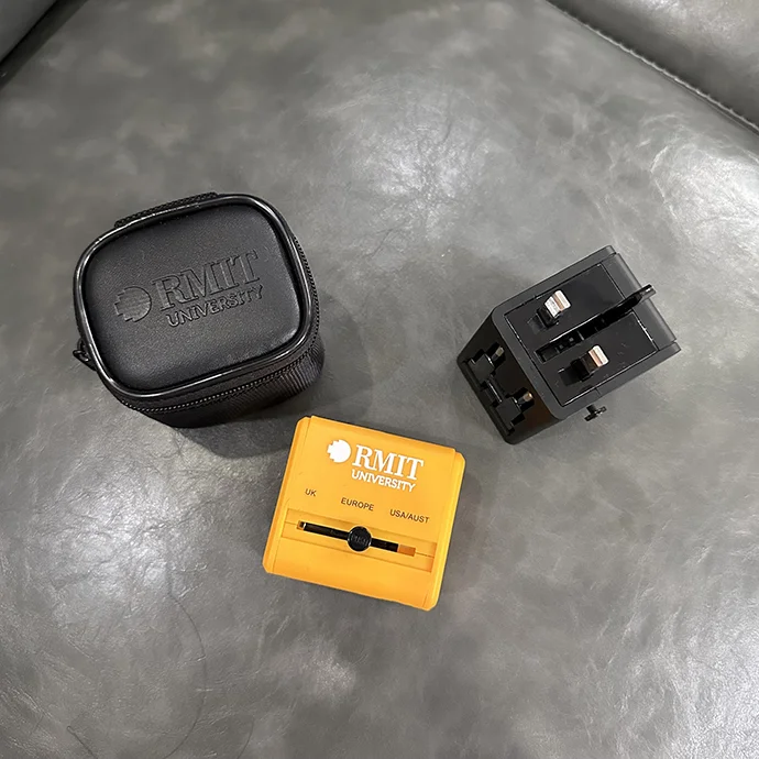 BỘ SẠC DU LỊCH ĐA NĂNG 2 CỔNG USB