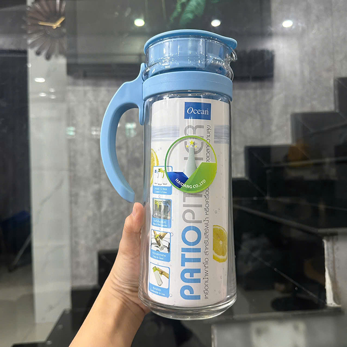 BÌNH NHỰA CÓ QUAI DUNG TÍCH LỚN IN LOGO THEO YÊU CẦU