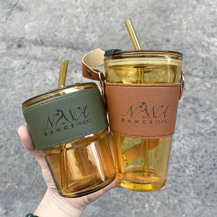 LY THUỶ TINH BỌC DA KHẮC LOGO GIÁ RẺ