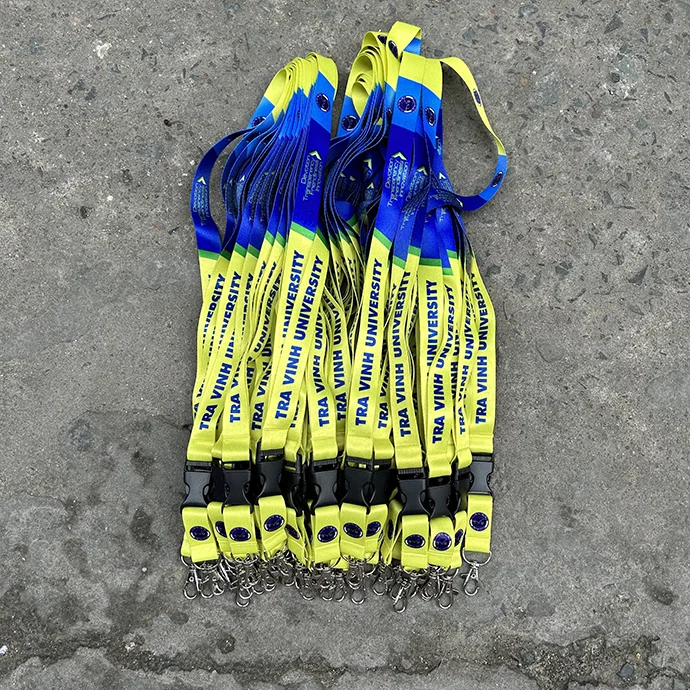 DÂY ĐEO THẺ CAO CẤP SATIN IN LOGO THEO YÊU CẦU TẠI HCM