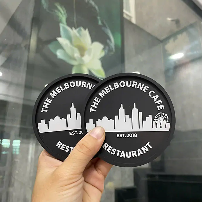 LÓT LY CAO SU IN LOGO - LÓT LY CHỐNG TRƯỢT GIÁ XƯỞNG