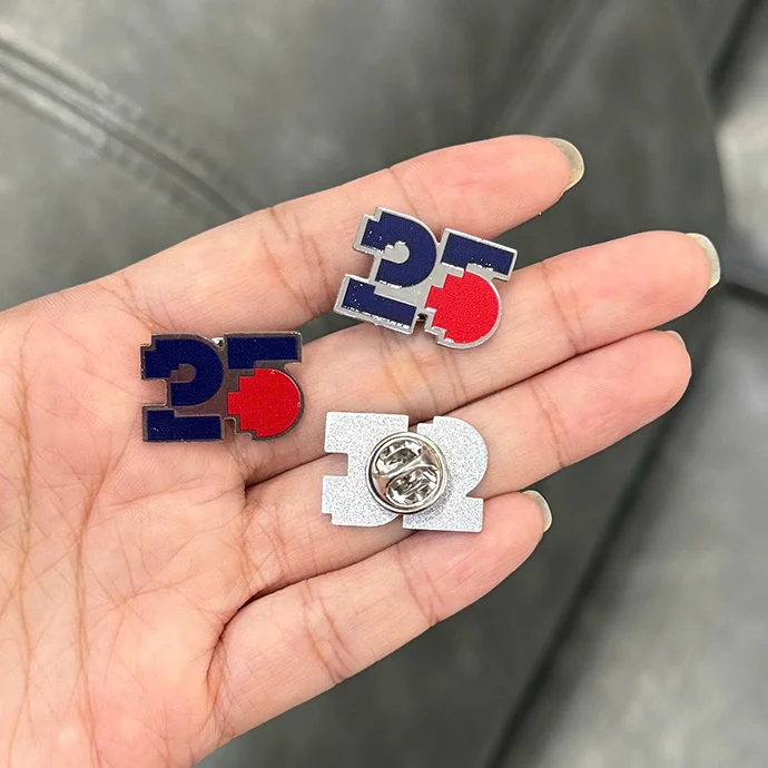 HUY HIỆU KIM LOẠI ĐÚC LOGO - IN LOGO MÀU NỔI