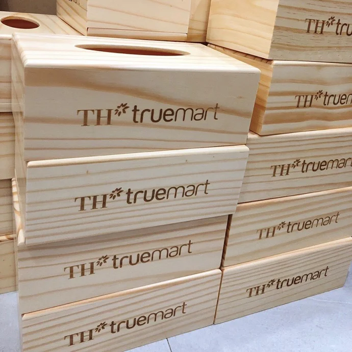 HỘP ĐỰNG KHĂN GIẤY BẰNG GỖ KHẮC LOGO THEO YÊU CẦU