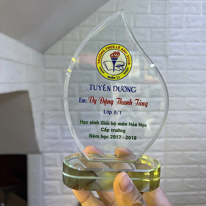 KỈ NIỆM CHƯƠNG CHẤT LƯỢNG - KỈ NIỆM CHƯƠNG THEO YÊU CẦU