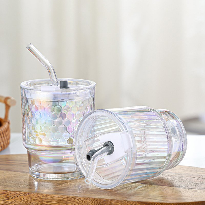 LY THỦY TINH CẦU VỒNG 370ML KÈM ỐNG HÚT THỦY TINH VÀ NẮP ĐẬY