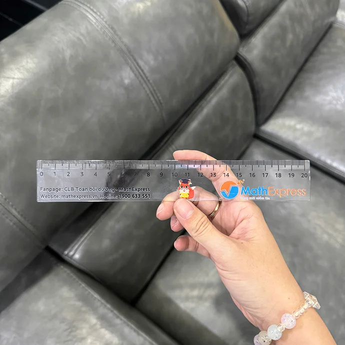 THƯỚC NHỰA HỌC SINH IN LOGO THEO YÊU CẦU