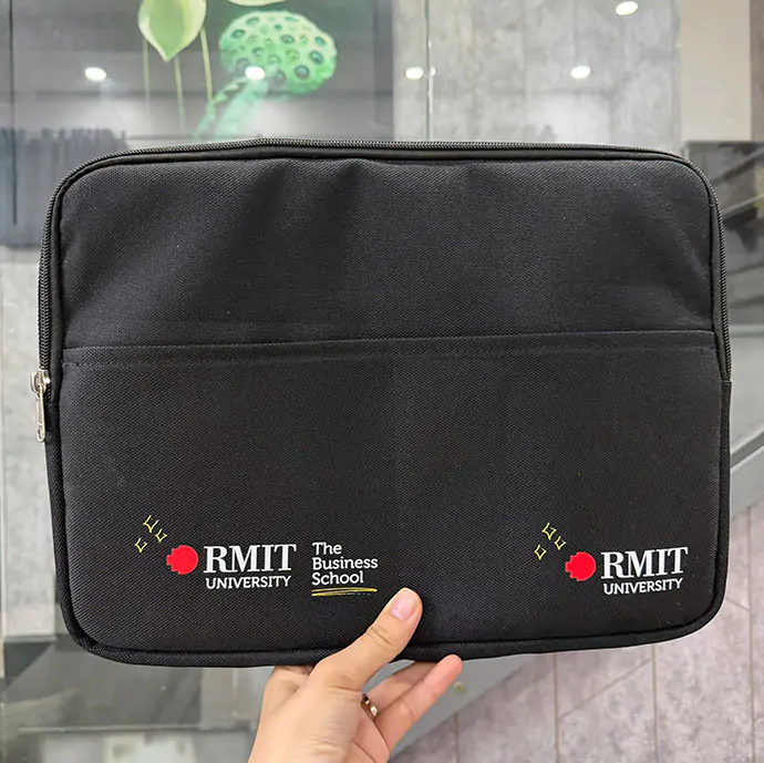 TÚI ĐỰNG LAPTOP IN LOGO - QUÀ TẶNG DOANH NGHIỆP CHUYÊN NGHIỆP