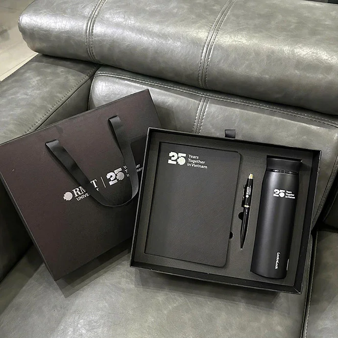 BỘ GIFT 3 MÓN-BÌNH GIỮ NHIỆT-SỔ TAY-BÚT KIM LOẠI