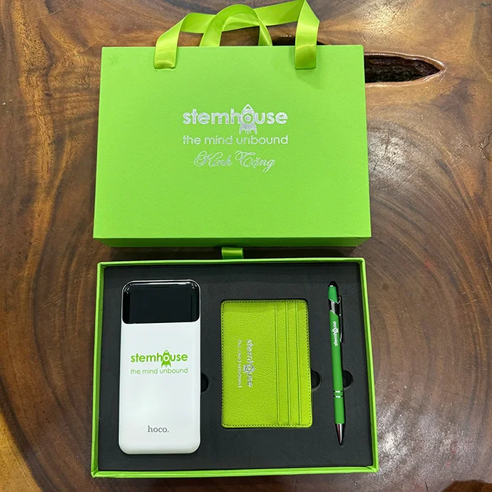 BỘ QUÀ TẶNG 3 MÓN - BỘ QUÀ TẶNG SẠC KÈM BÚT VÀ NAMECARD IN LOGO THEO YÊU CẦU