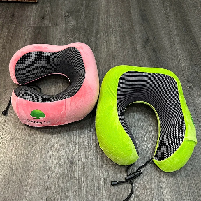 GỐI CỔ CHỮ U BẰNG MÚT IN LOGO – QUÀ TẶNG TIỆN DỤNG VÀ ĐẲNG CẤP CHO THƯƠNG HIỆU