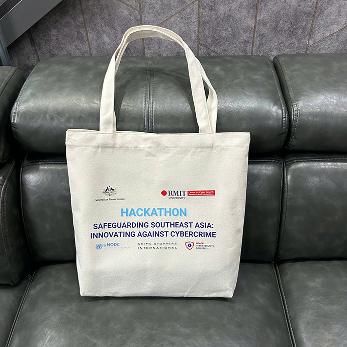 Gợi ý 5 loại túi quà tặng doanh nghiệp tinh tế và thiết thực